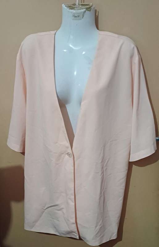 Ladies - Orange Blouse - Make - no make - Size - no size