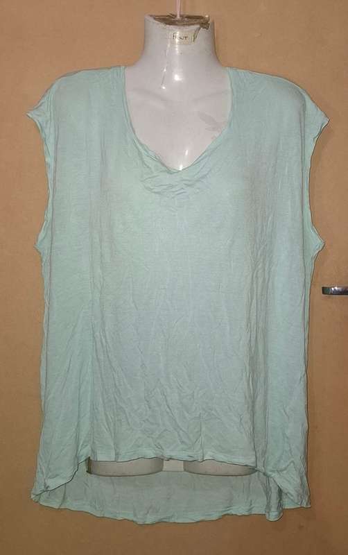 Ladies - Green Top - Make - Fashion Express - Size - 16