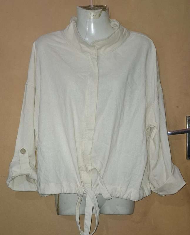 Ladies - White Zip Jacket - Make - Real Fresh - Size - L