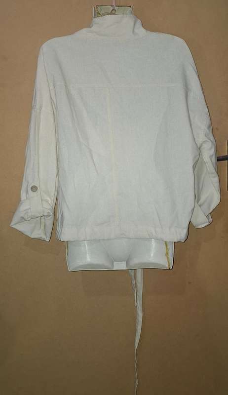 Ladies - White Zip Jacket - Make - Real Fresh - Size - L