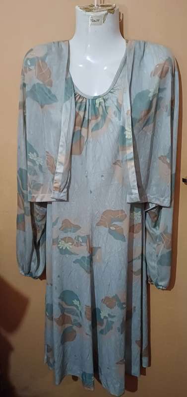 Ladies - 2 Pce Multicolored Outfit - Make - Delswa - Size - 12