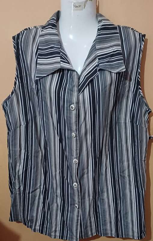 Ladies - Multicolored Blouse - Make - no make - Size - no size