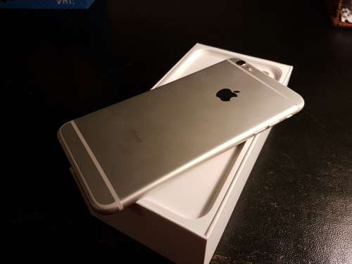 iPhone 6s Plus 128GB Silver - EXCELLENT CONDITION - FREE SHIPPING!
