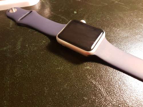 Apple Watch 42mm 1st Gen - AS NEW - INCLUDES TWO ORIGINAL SILICONE BANDS - FREE SHIPPING!