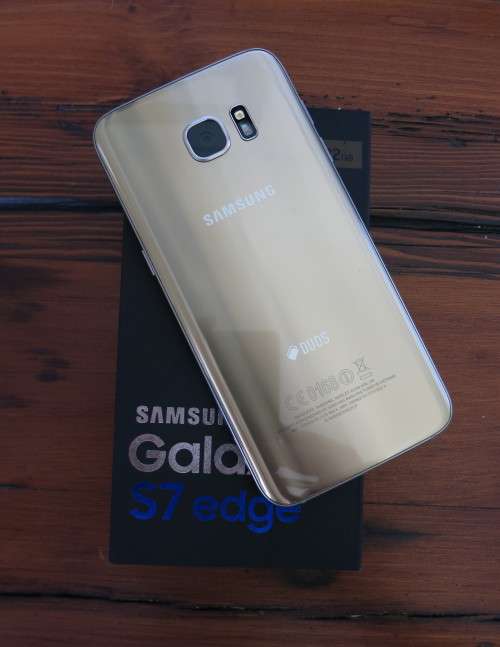 SAMSUNG S7 EDGE GOLD 32GB - DUAL SIM VERSION - FREE SHIPPING