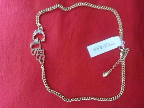 gorgeous Guess necklace