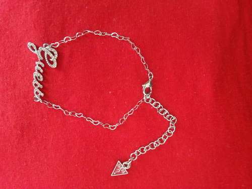 gorgeous Guess bracelet