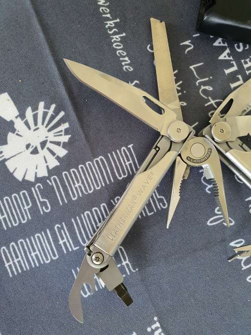 Leatherman wave
