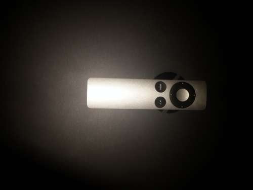 Apple Remote (aluminum)
