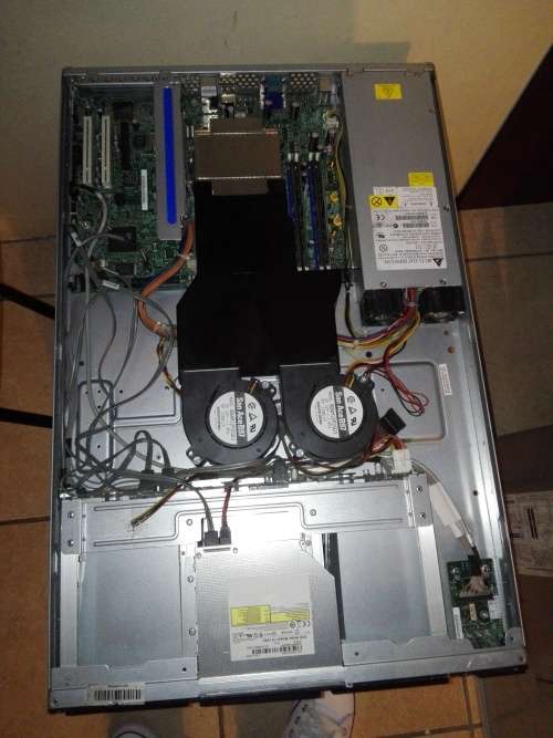Intel Core 2 Quad blade server