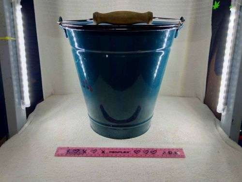 Vintage enamel bucket