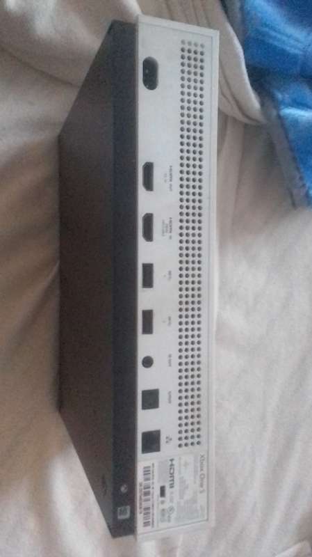 XBOX ONE S