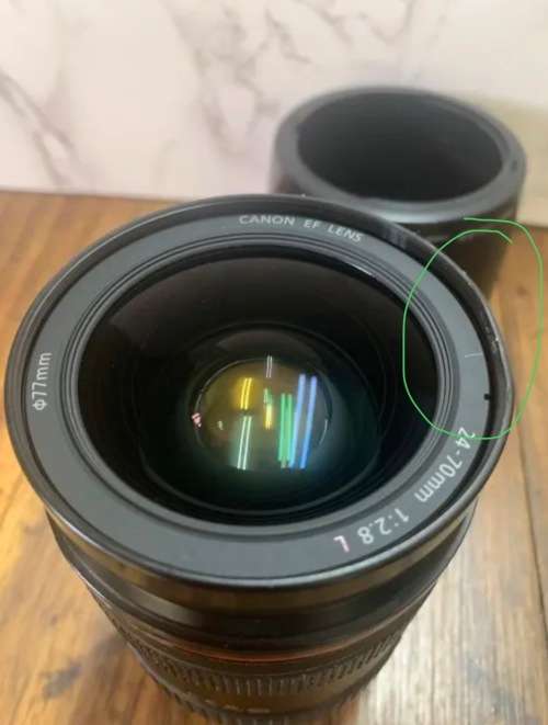 Used: CANON EF 24-70MM  + Canon Speedlite 430EX II