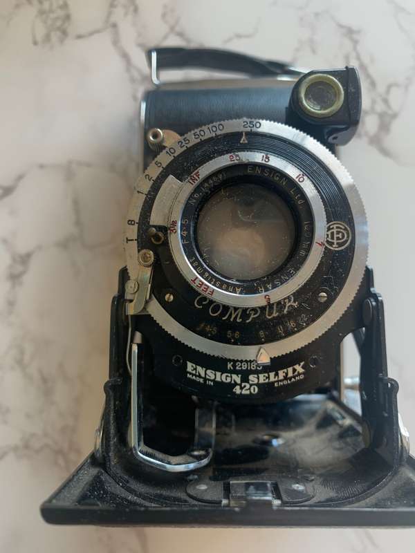 Ensign Selfix 420 - 77 Old Camera Folding Camera