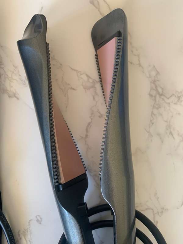 2 in 1 Flat Iron Ceramic Hair Curler Straightener