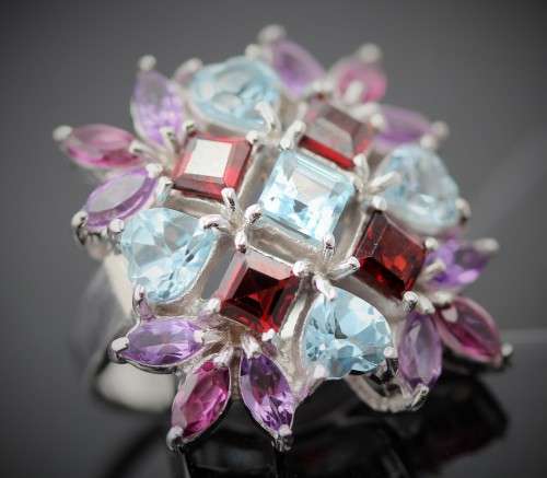 SPECTACULAR LARGE SQUARE MULTIPLE GEMSTONE STERLING SILVER RING. 925
