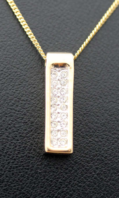VINTAGE GEOMETRIC DESIGN NECKLACE. HALLMARKED 9CT YELLOW GOLD CHAIN. WHITE STONES
