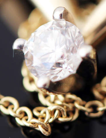 VINTAGE ENGLISH DIAMOND SOLITAIRE PENDANT 14ct YELLOW GOLD SIMPLE CHAIN JEWELLER CERTIFICATE R15'000