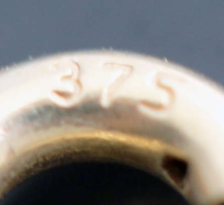 VINTAGE ENGLISH DIAMOND SOLITAIRE PENDANT 14ct YELLOW GOLD SIMPLE CHAIN JEWELLER CERTIFICATE R15'000