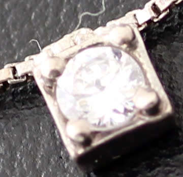 CLASSY MODERN ITALIAN STERLING SILVER NECKLACE WITH CUBIC ZIRCONIA. GEOMETRIC DESIGN. 925