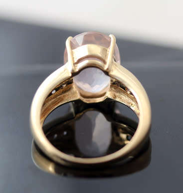 LARGE VINTAGE NATURAL ROSE QUARTZ & TANZANITE 9CT YELLOW GOLD RING. BIRMINGHAM ASSAY. HEAVY 5,69g