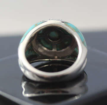 VERY LARGE VINTAGE TURQUOISE, MARCASITE AND STERLING SILVER RING. BIG AND BOLD. 925