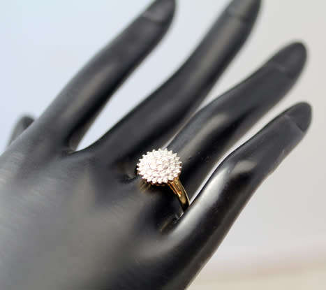 DIAMOND CLUSTER 9CT YELLOW GOLD RING. 41 BRILLIANT CUT DIAMONDS! *JEWELLER CERTIFIED R10'700*