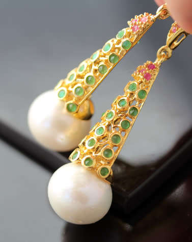 STRIKING CONTEMPORARY RUBY, EMERALD AND BAROQUE PEARL GOLD-HUED STERLING SILVER DANGLY EARRINGS. 925