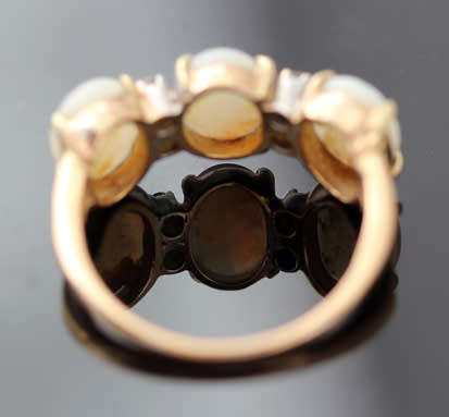VINTAGE NATURAL OPAL 9CT YELLOW GOLD RING DIAMOND ACCENTS *JEWELLER CERTIFIED R13'000