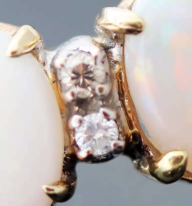 VINTAGE NATURAL OPAL 9CT YELLOW GOLD RING DIAMOND ACCENTS *JEWELLER CERTIFIED R13'000