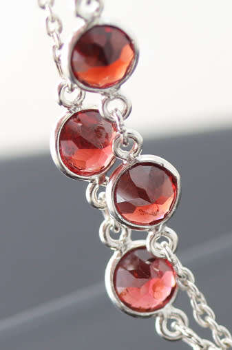ELEGANT LONG T-SHAPE STERLING SILVER CABLE LINK CHAIN WITH DEEP RED GARNETS. 925