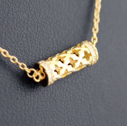 ELEGANT & FUNKY GOLD HUED STERLING SILVER CHAIN NECKLACE HORIZONTAL BEAD DETAIL AND CUBIC ZIRCONIA