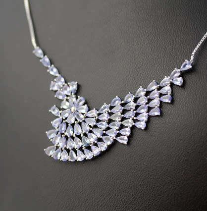 DRAMATIC AND ELEGANT REAL TANZANITE STERLING SILVER WAVE-LIKE RIGID FEATURE NECKLACE