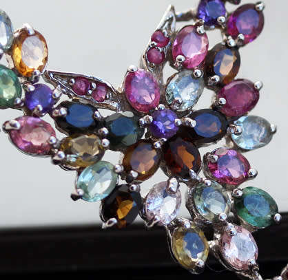 NATURAL GEMSTONE TOURMALINE, AMETHYST & RUBY NECKLACE. EYECATCHING STERLING SILVER FLORAL 'Y' DESIGN