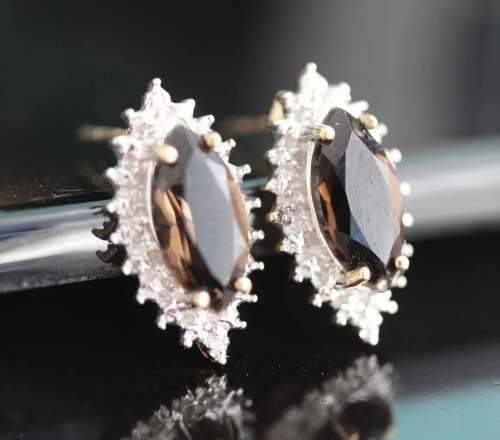 VINTAGE MARQUISE CUT SMOKY QUARTZ 9CT GOLD STUD EARRINGS WITH DIAMOND ACCENTS. 375