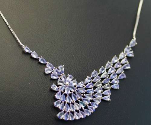 DRAMATIC AND ELEGANT REAL TANZANITE STERLING SILVER WAVE-LIKE RIGID FEATURE NECKLACE