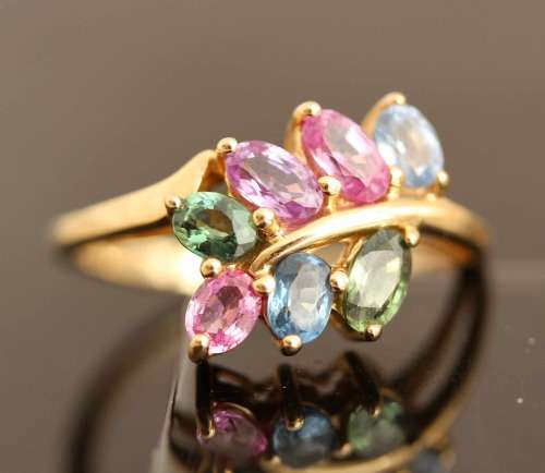 14K YELLOW GOLD NATURAL SAPPHIRE LEAF FROND RING. 375. AFRICA-MINED SAPPHIRES.
