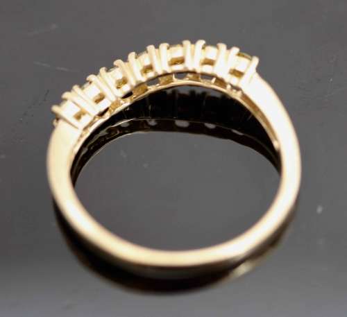 VINTAGE GOLDEN-YELLOW DIAMOND HALF ETERNITY 9CT YELLOW GOLD RING 375 *JEWELLER CERTIFIED AT R14'500