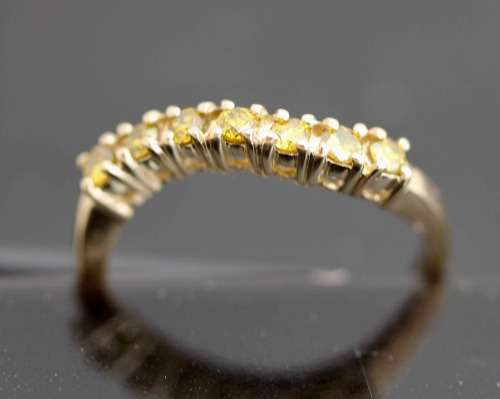 VINTAGE GOLDEN-YELLOW DIAMOND HALF ETERNITY 9CT YELLOW GOLD RING 375 *JEWELLER CERTIFIED AT R14'500