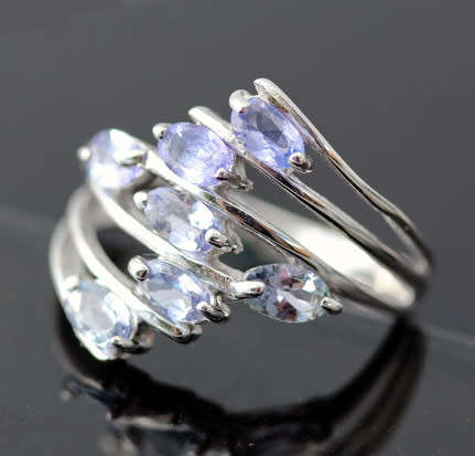 PRETTY MULTI-STRAND SOLID STERLING SILVER TANZANITE CROSSOVER RING. 925. CREATIVE OPENWORK DESIGN!