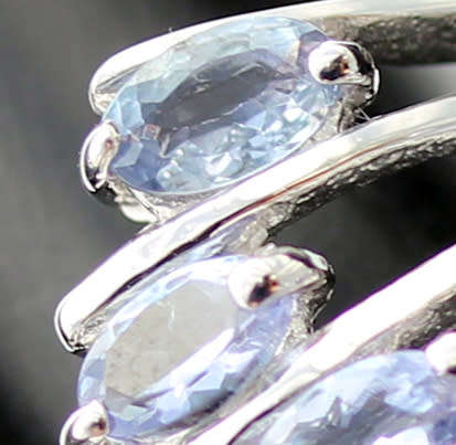 PRETTY MULTI-STRAND SOLID STERLING SILVER TANZANITE CROSSOVER RING. 925. CREATIVE OPENWORK DESIGN!