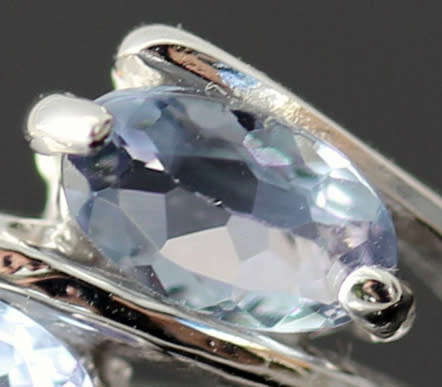 PRETTY MULTI-STRAND SOLID STERLING SILVER TANZANITE CROSSOVER RING. 925. CREATIVE OPENWORK DESIGN!