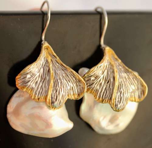 DRAMATIC HANDCRAFTED GORGEOUS BAROQUE PEARL STERLING SILVER DROP & DANGLE EARRINGS GOLD-HUED ACCENTS