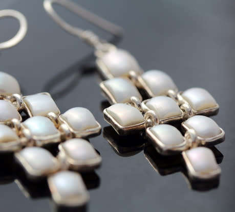STERLING SILVER REAL FRESHWATER PEARL LARGE CHANDELIER EARRINGS. 925