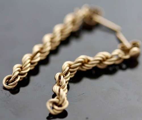 DAINTY 9ct YELLOW GOLD VINTAGE ENGLISH CHAIN EARRINGS GOLD STUDS. HALLMARKED