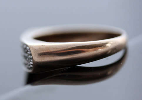 VINTAGE DIAMOND PAVÉ SET 9CT WHITE AND YELLOW GOLD RING 0,25ct JEWELLER CERT Inc R9000 - VERY SOLID