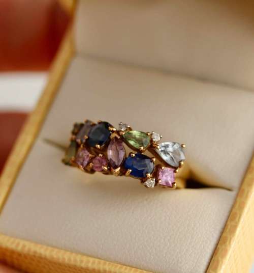 VINTAGE ENGLISH 9ct YELLOW GOLD 11 x REAL SAPPHIRE 3 X BRILLIANT-CUT DIAMONDS JEWELLER CERT R40'000