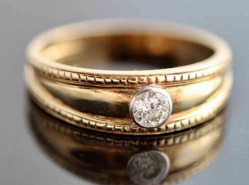 VINTAGE ENGLISH 9CT YELLOW GOLD SOLID WEDDING BAND DIAMOND SOLITAIRE 3,2 gr JEWELLER CERT R8'500