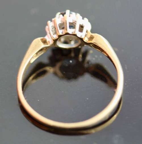 DAINTY VINTAGE ENGLISH 9ct YELLOW & WHITE GOLD SAPPHIRE AND DIAMOND RING JEWELLER CERTIFICATE R8'000