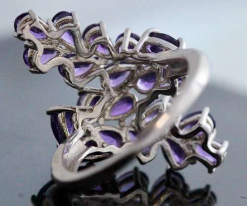 DEEP PURPLE AMETHYST GEMSTONE STERLING SILVER RING. URUGUAY MINED